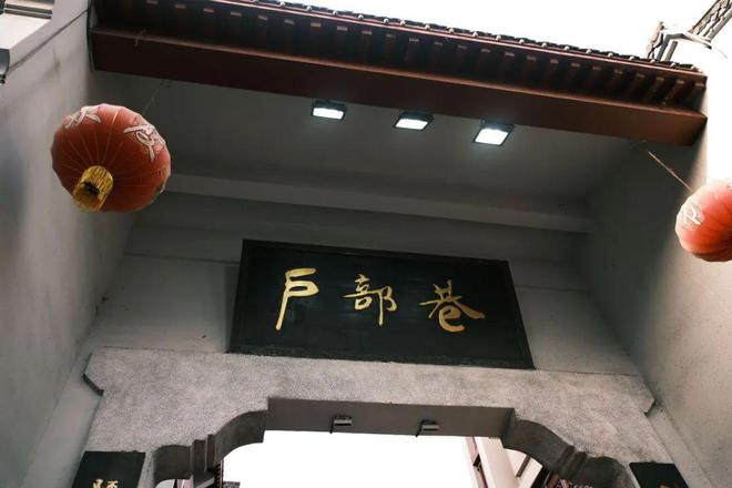 狮子精品夏令营 探访武汉大学、华中科大参观黄鹤楼、湖北省博物馆春假爆款武汉名校夏令营开启报名(图18)