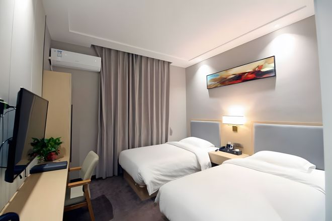 狮子精品夏令营 探访武汉大学、华中科大参观黄鹤楼、湖北省博物馆春假爆款武汉名校夏令营开启报名(图38)